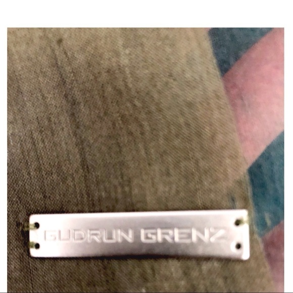 GUDRUN GRENZ SILK WRAP/SCARF, SILK SCARF - Picture 3 of 8